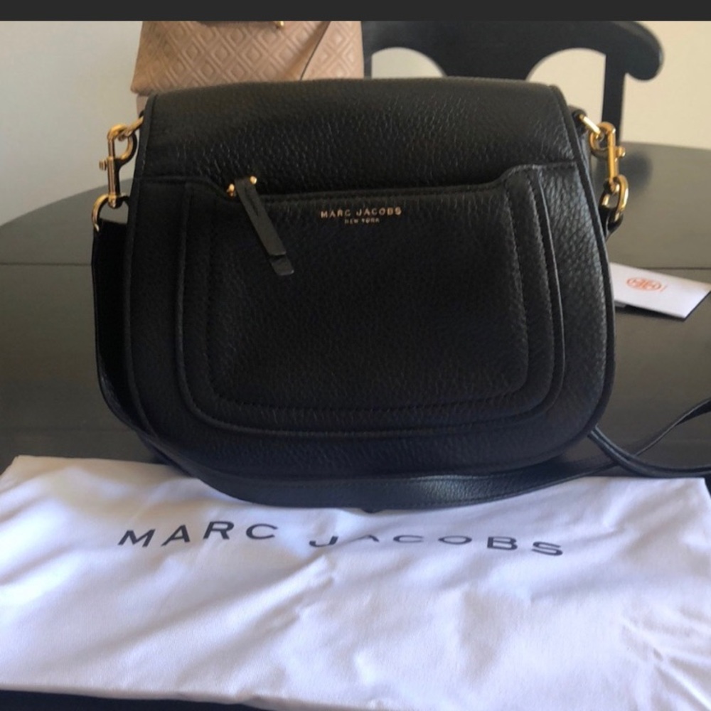 Marc Jacobs black messenger bag